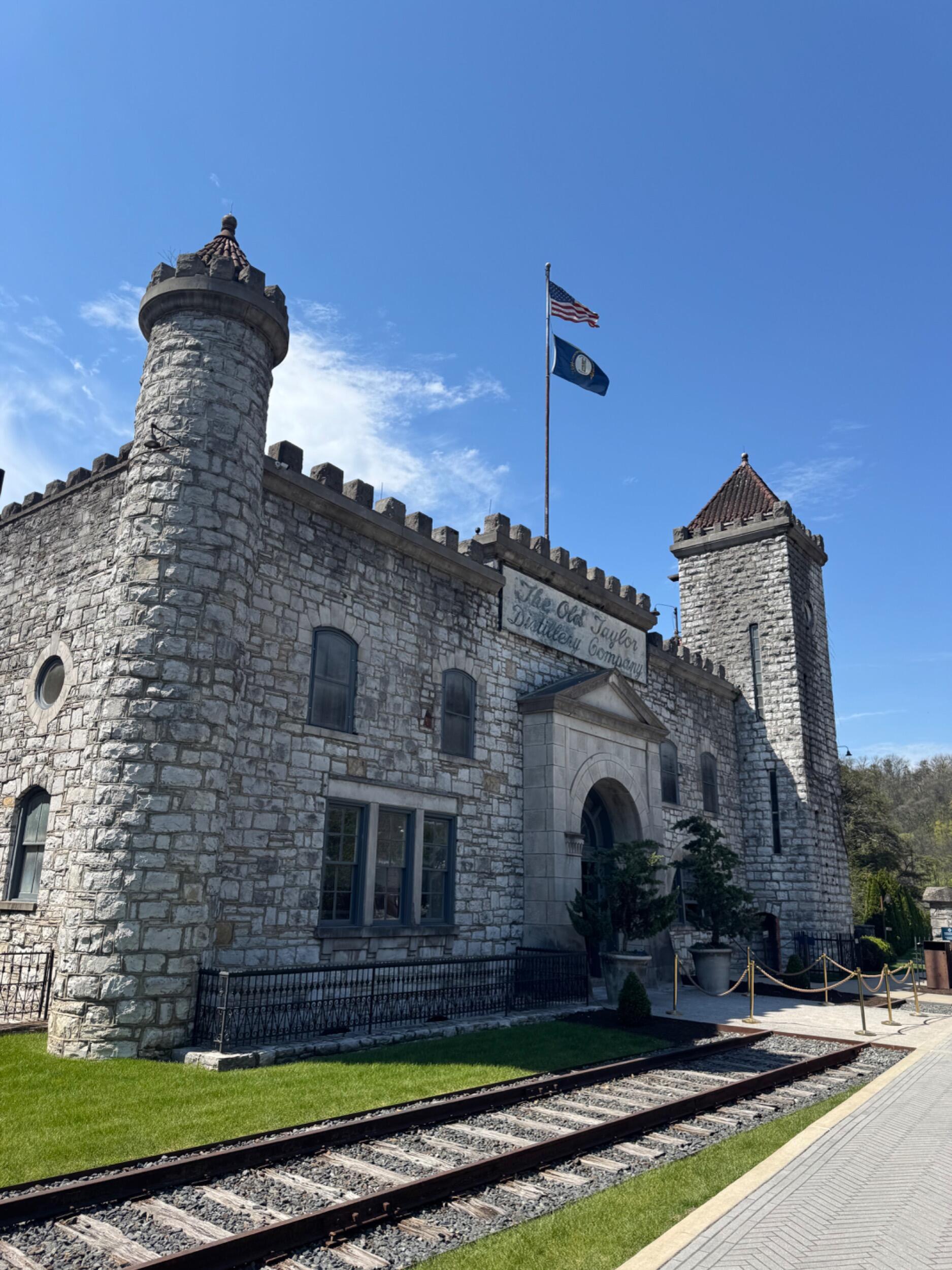….A wee Scottish castle in the heart of Kentucky!