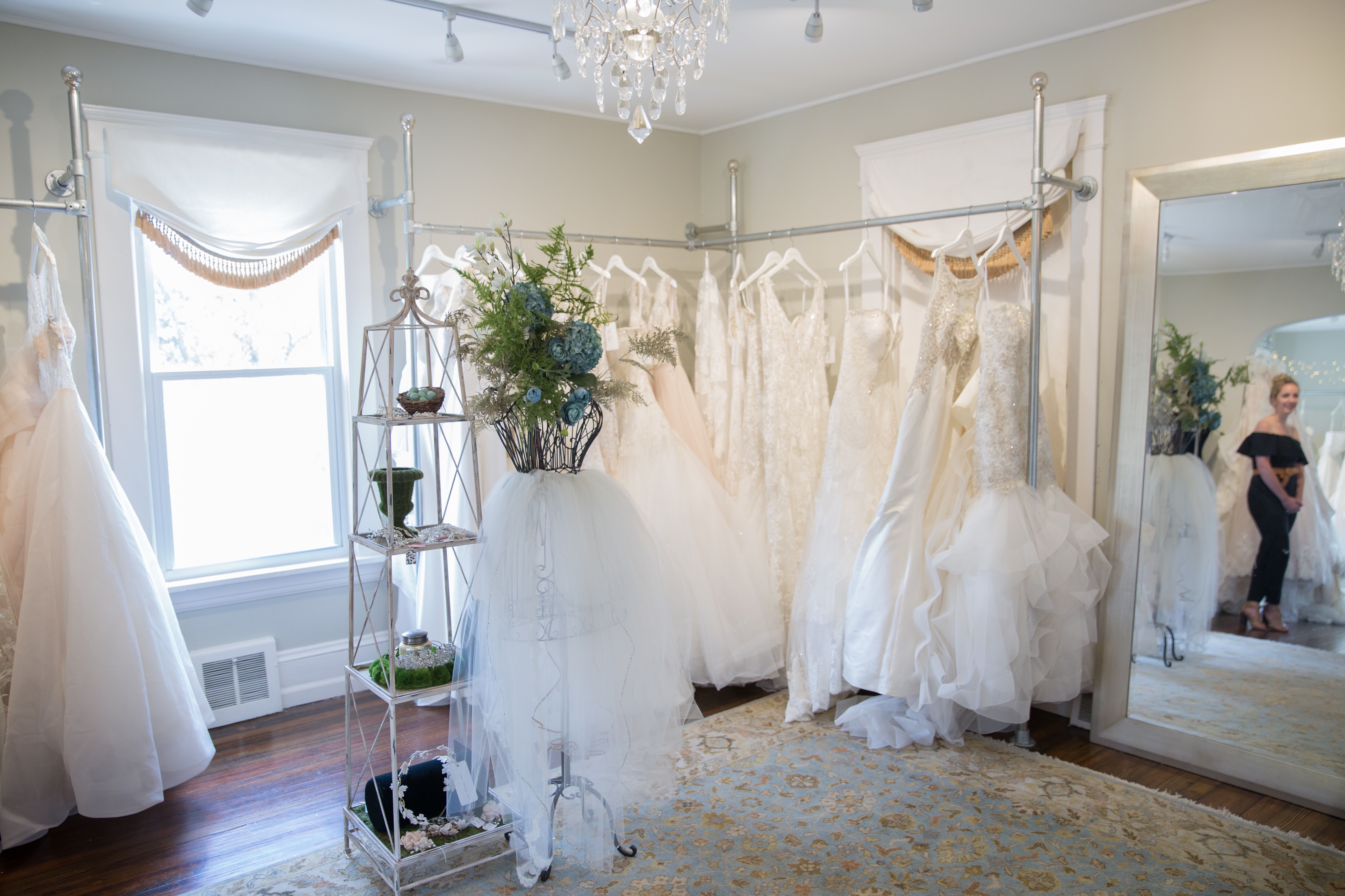 Radiant Bride Bridal  Salons Rocky  River  OH 