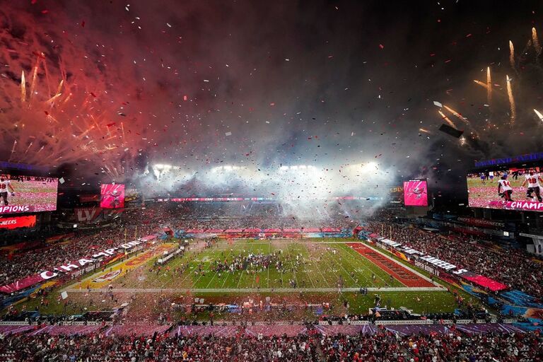 We met at a mutual friend's Super Bowl watch party! So, you could say we met thanks to Allyson throwing a party, and Phoebe asking me to bring tortillas!

Unfortunately, no pictures were taken during the party, but here is a cool picture of the super bowl celebration after the Buccaneers won!