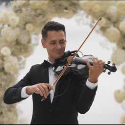 Leonard Hotea Violinist, profile image