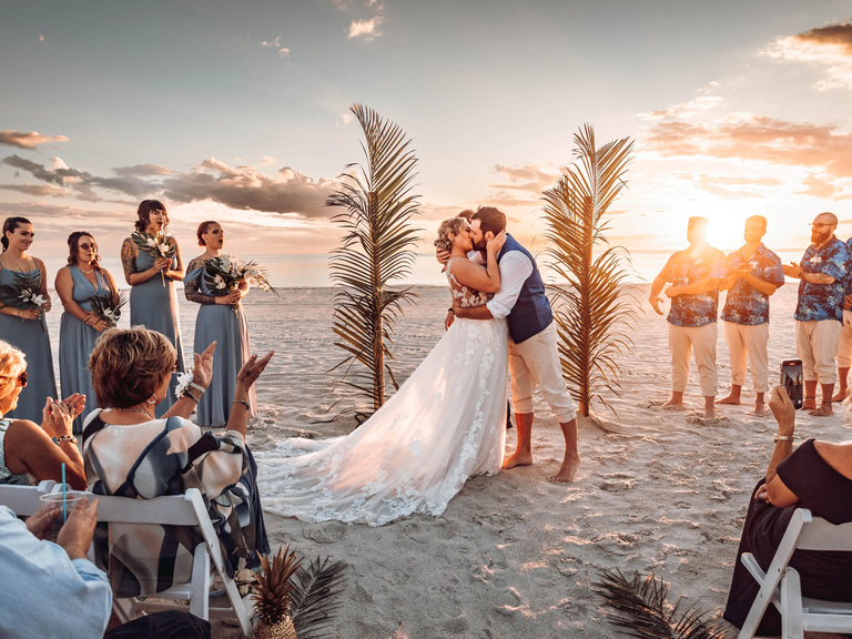 St. Pete Beach Wedding Venues to Soak in the Sun