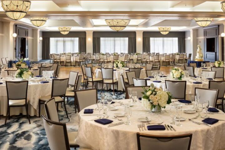 The Tiffany Ballroom : Four Points by Sheraton Norwood | Reception ...