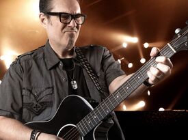 Paul James - Acoustic Guitarist - Gilbert, AZ - Hero Gallery 3
