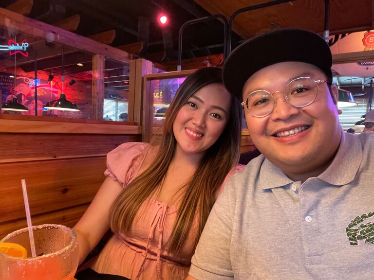 Our 1st Date alone, cause the titas of Harlingen told me to try it out just the 2 of us to know if we really have “sparks”. That same night, he confessed that he caught feelings when he first heard me sing Sundo by Imago. 