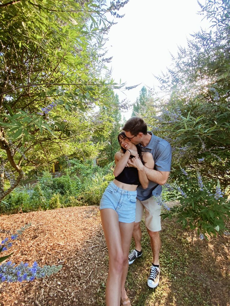 Drew meets summer Allie--the best version! Drew teaches Allie how to squat at the gym, Allie finally lets Drew see her swing a golf club, and Drew falls in love with the real love of his life--Pepper, Allie's cat.