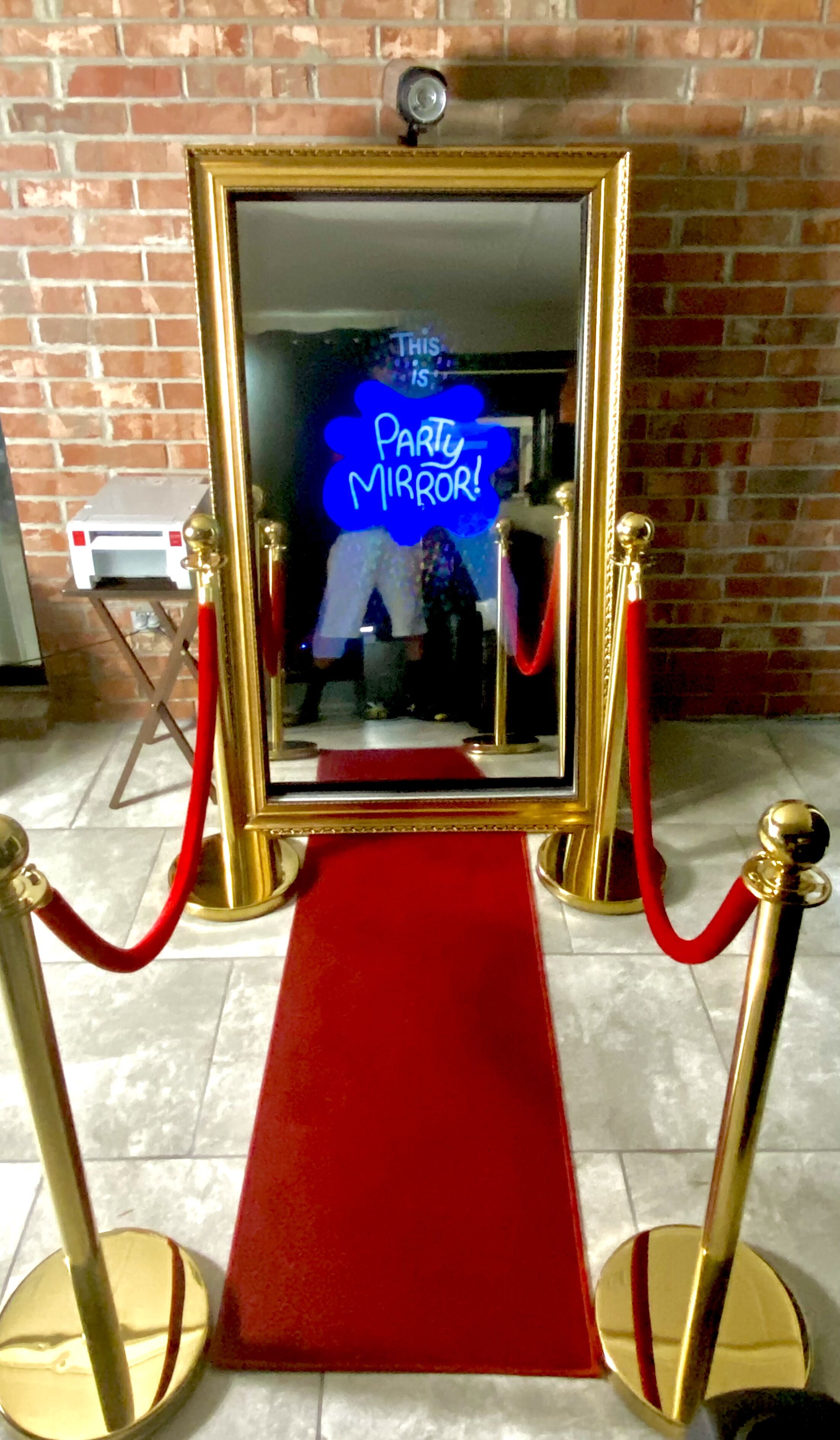 dme-services-rentals-llc-photo-booths-the-knot