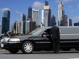 Prime Time Global Limos - Event Limo - Miami, FL - Hero Gallery 3