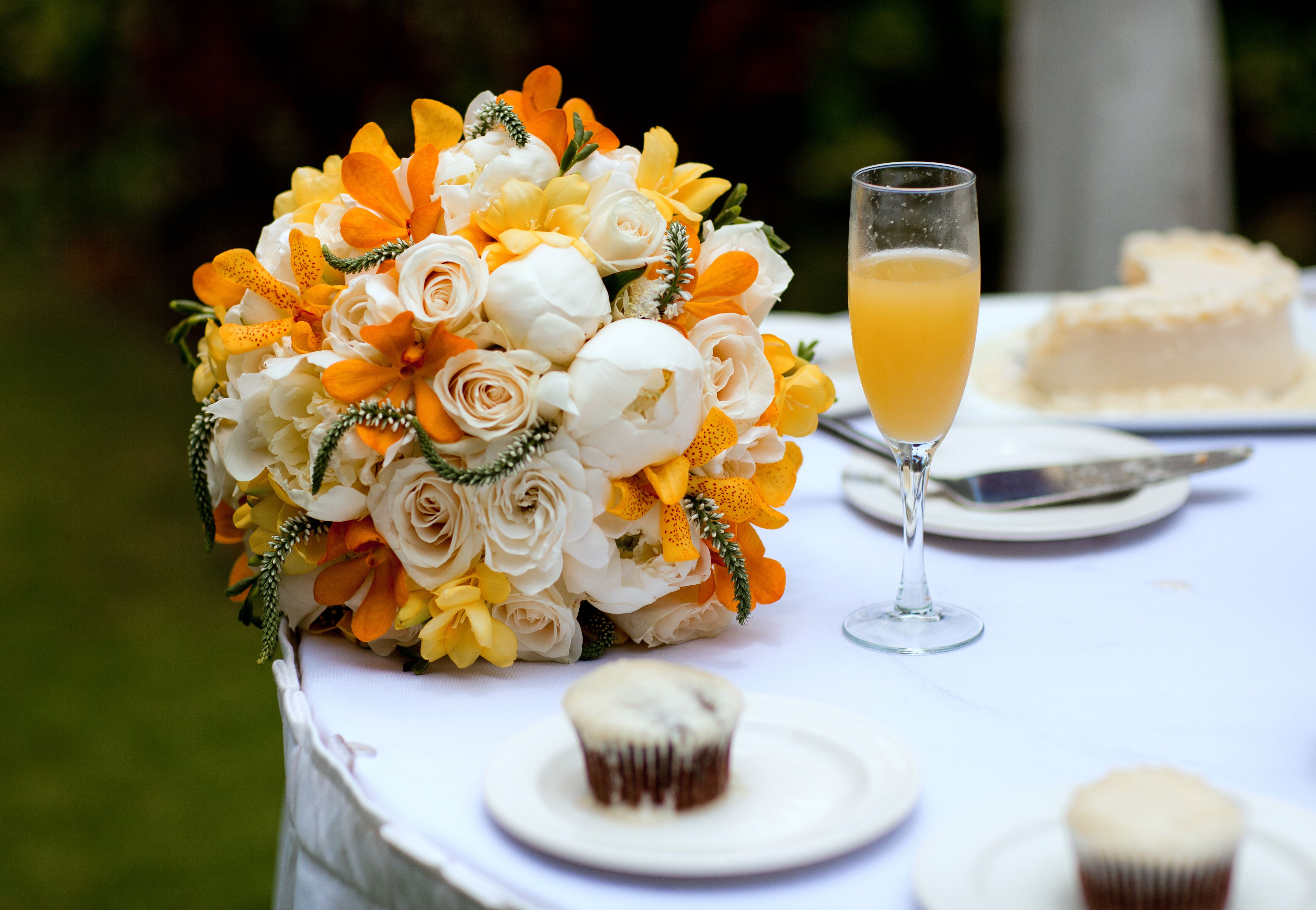 Asa Flowers + Updated Prices - The Knot Asa Flowers + Updated Prices - The Knot