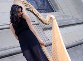 Dominique Moreno  - Harpist - New York City, NY - Hero Gallery 3