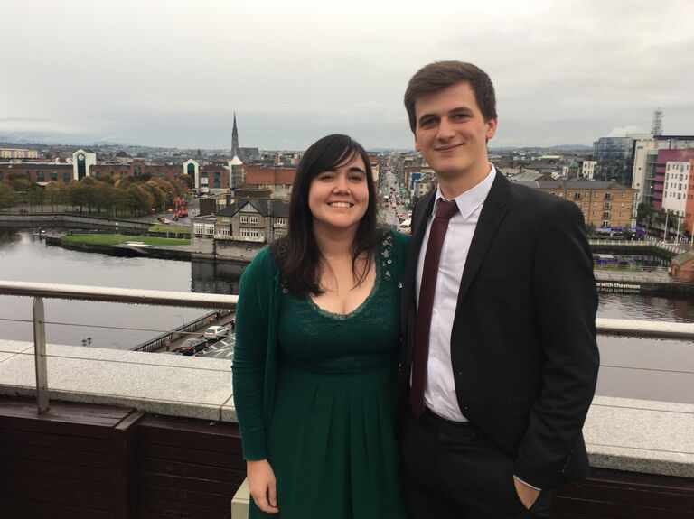 Michael kehrt zurück nach Irland! Er startet seinen Doktor und wir sind wieder unzertrennlich beginnend mit dem Besuch bei Seán & Lindas Hochzeit <3.