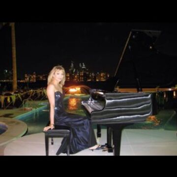 Elizabeth Symons - Pianist - Irving, TX - Hero Main