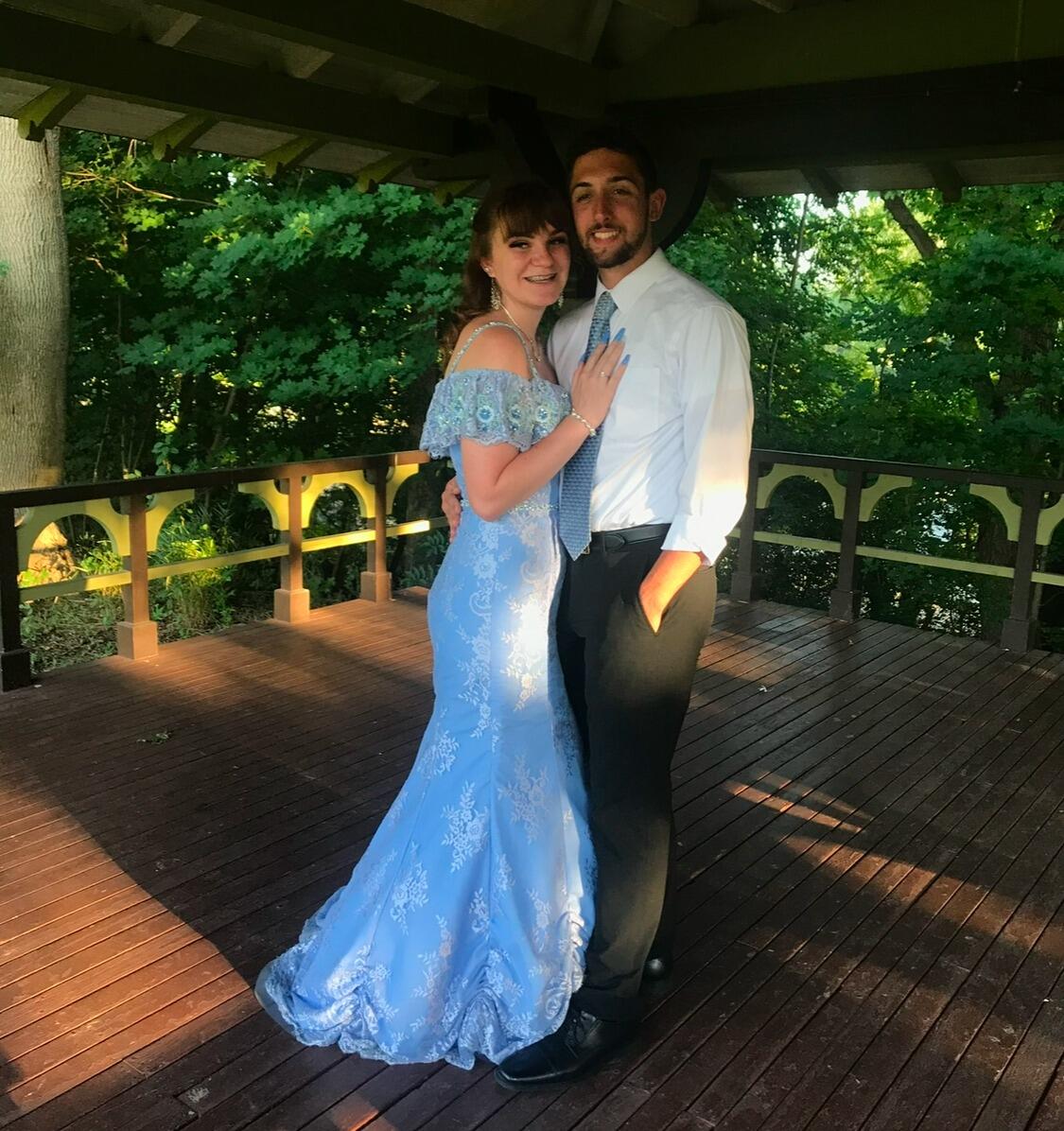 SINCE WE DID NOT GET A PROM BECAUSE OF COVID, WE STILL GOT DRESSED UP AND TOOK PICTURES