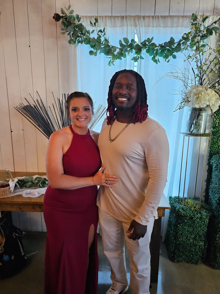 Told you, forever wedding dates. 