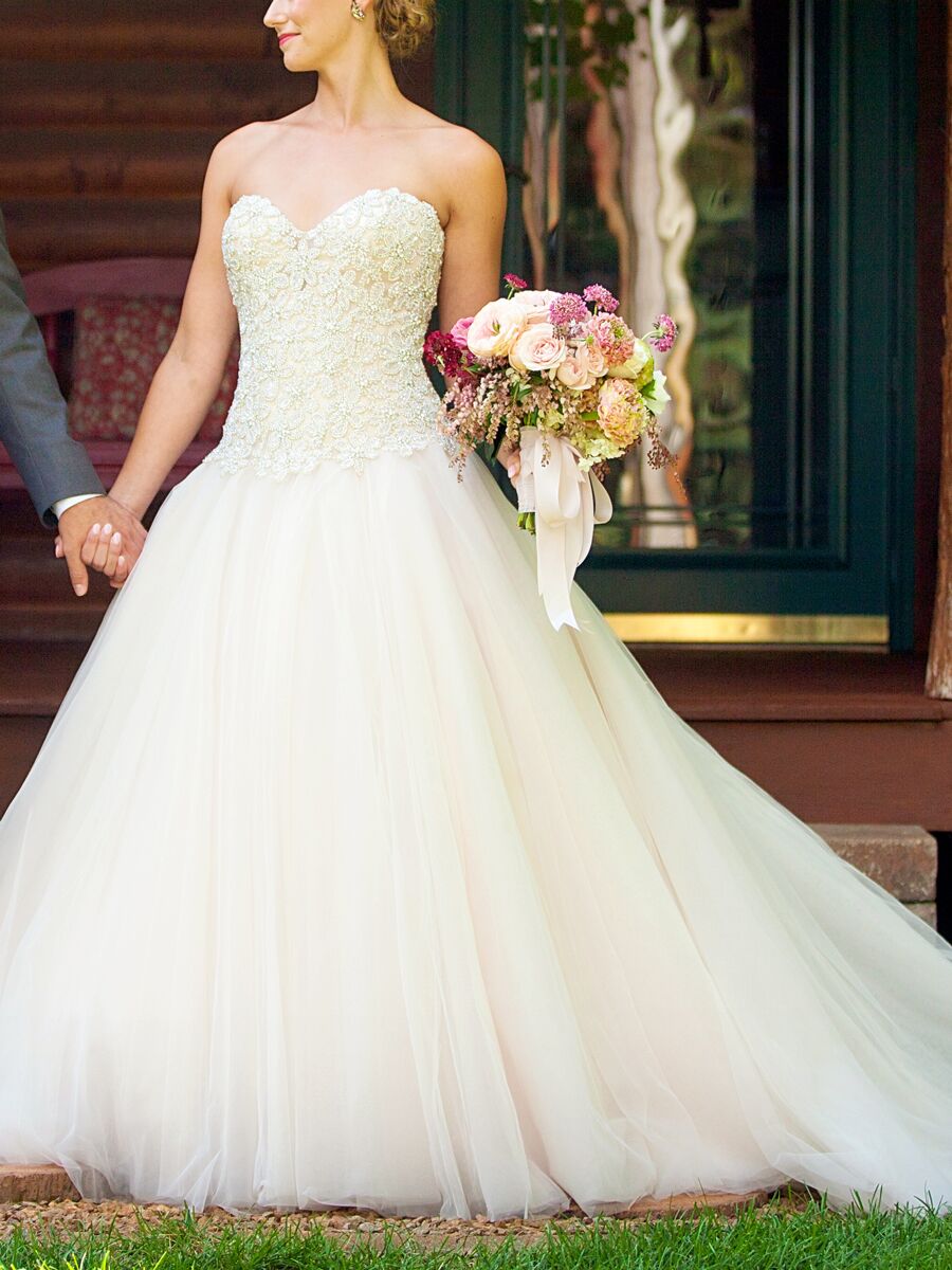 25 Princess Wedding Gowns With Beading, Crystals and Embellishments