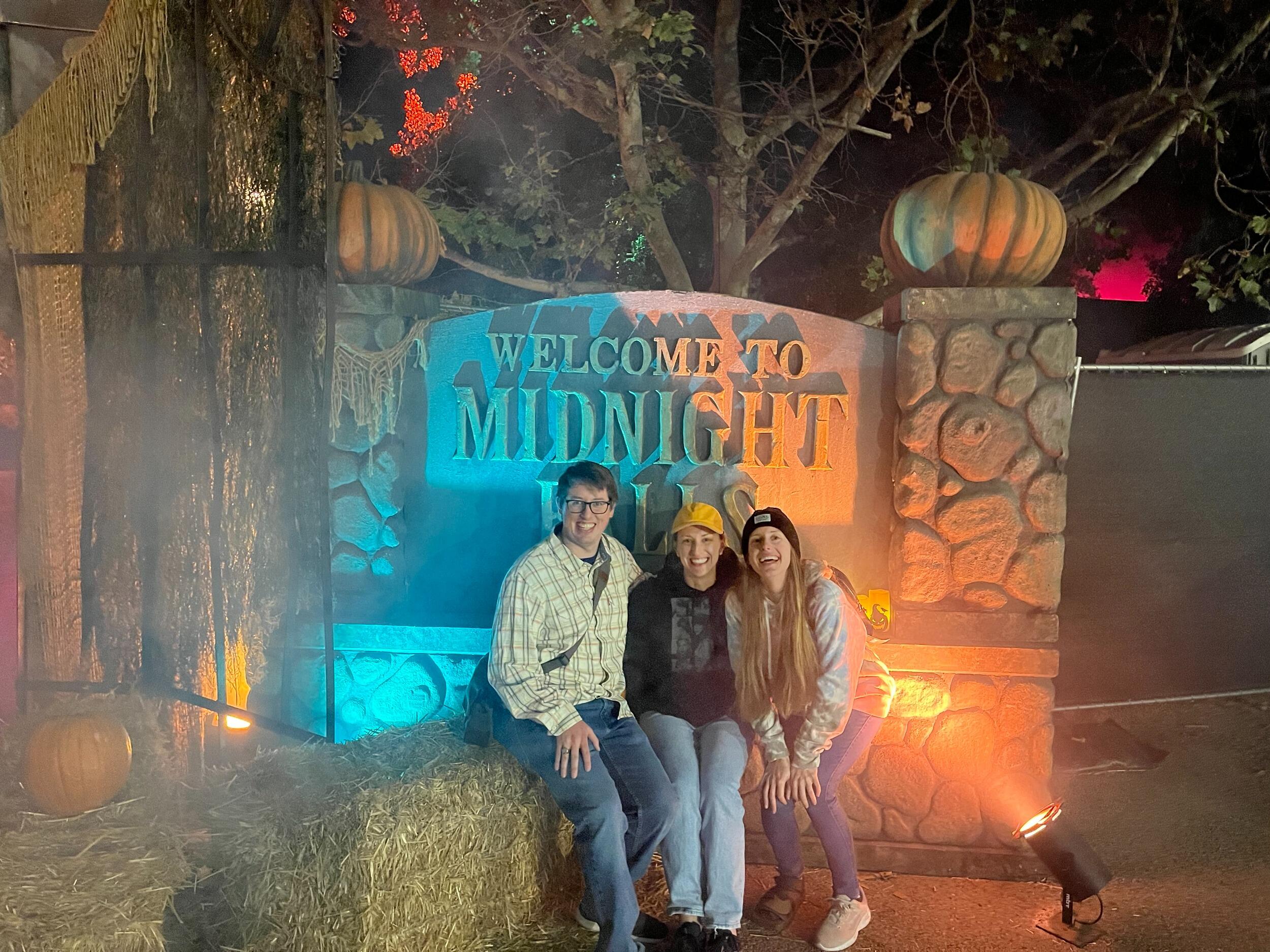After seeing The 1975 in concert in San Diego, Kirsten and Kelsey drive up to Los Angeles, where Tyler meets up with them at Griffith Park to do the Los Angeles Haunted Hayride and get into the spirit of spooky season. While going through a haunted house, Kirsten grabs Tyler's hand after a jump scare; he quickly pulls his hand away after registering how nice it felt.