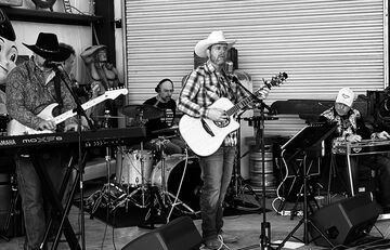 Jamie Pelfrey and Silverado - Country Band - Atlanta, GA - Hero Main