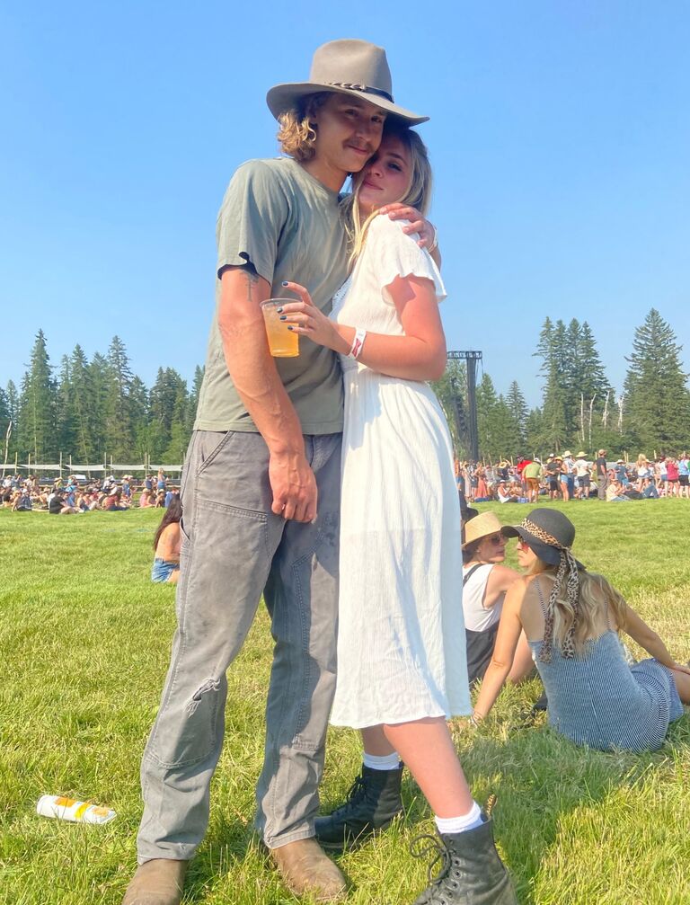 The pair went to their first music festival together called, Under the Big Sky where they were able to see their favorite artists such as, Colter Wall, Tyler Childers, and Ryan Bingham. Sarah FINALLY let go of her city roots a bit and admitted she liked country....(only folk country! sorry dad.)