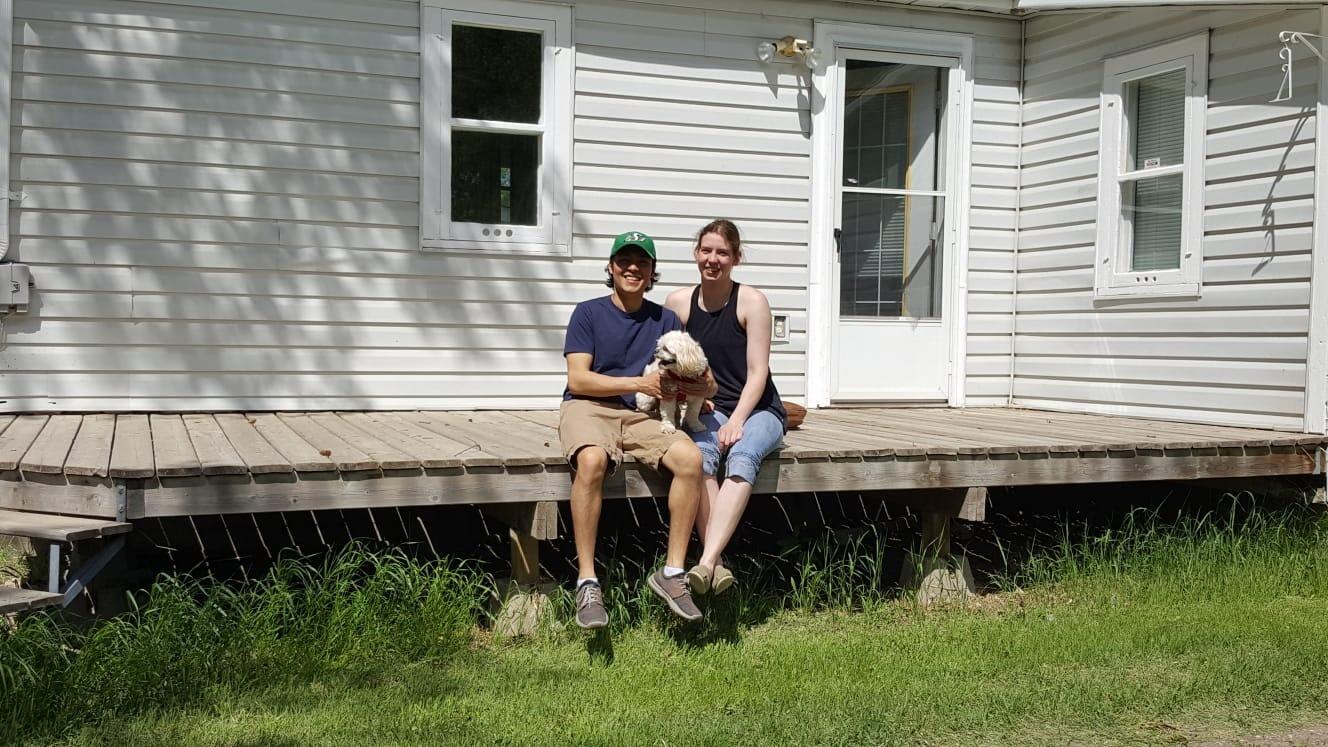 Neline and Max bought their first house!