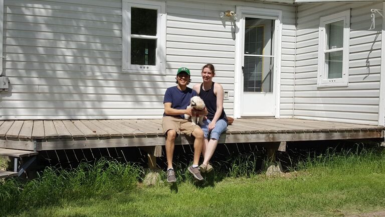 Neline and Max bought their first house!