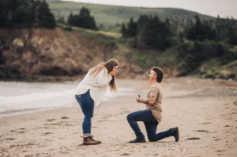 Spencer finally got down on one knee