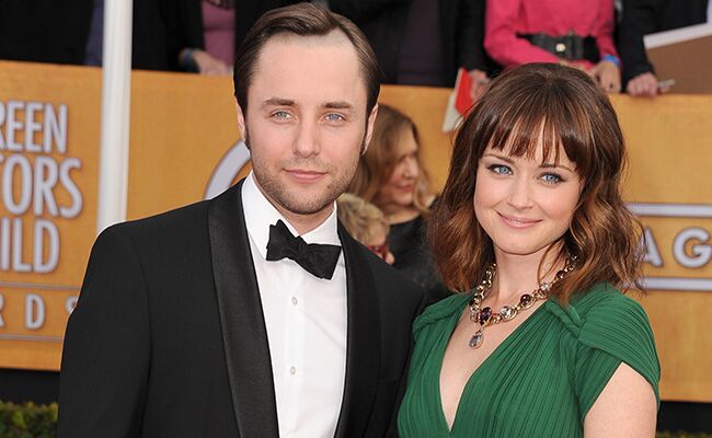 Alexis Bledel And Vincent Kartheiser Got Married In A Secret Wedding