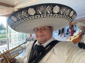 All in One (CHIVAZOO) y su Acordeón. - Mariachi Band - Lynn, MA - Hero Gallery 2