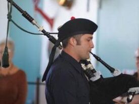 Davy The Bagpiper - Bagpiper - Beaumont, CA - Hero Gallery 2