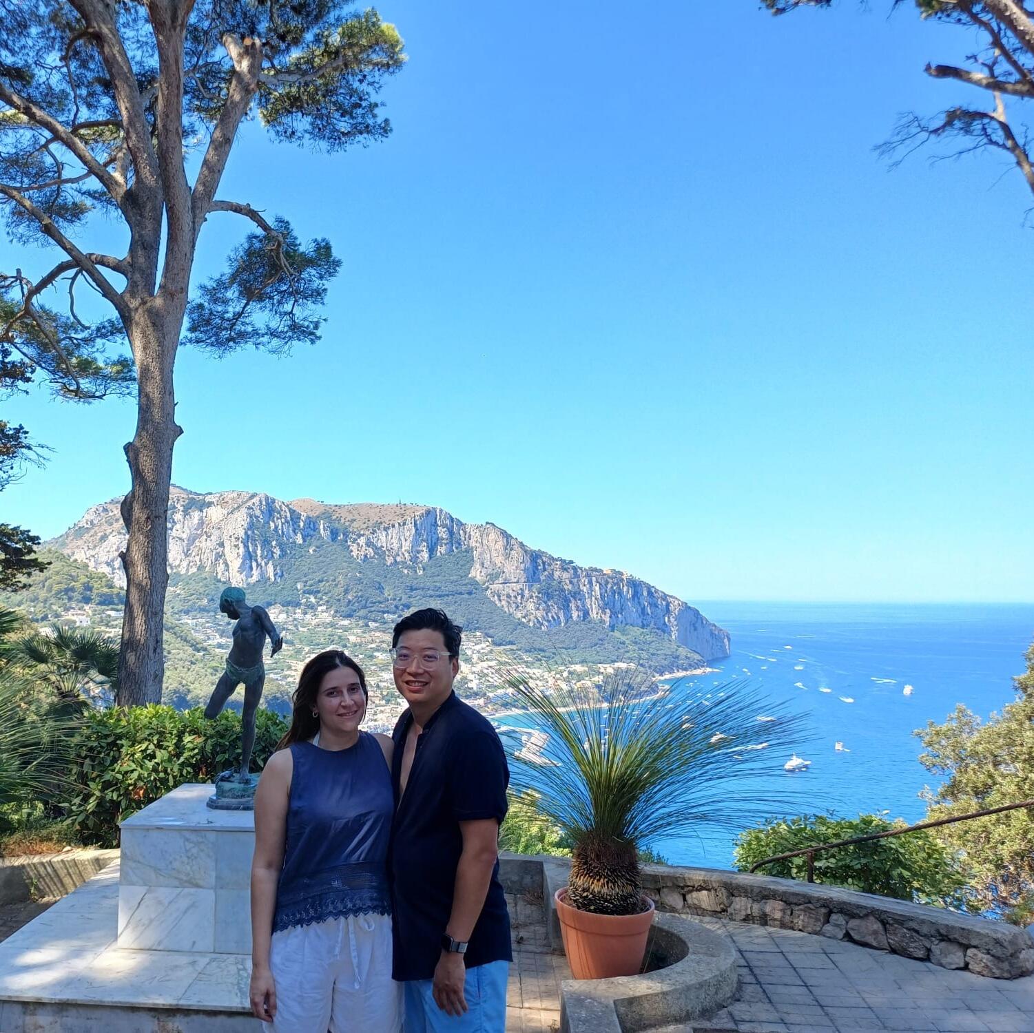 ⁣⁣Exploring different wedding venues and getting excited about finding the perfect spot for our big day!
⁣⁣　Alla ricerca del luogo ideale per il nostro matrimonio, emozionati all'idea di trovare lo scenario perfetto per il nostro grande giorno!