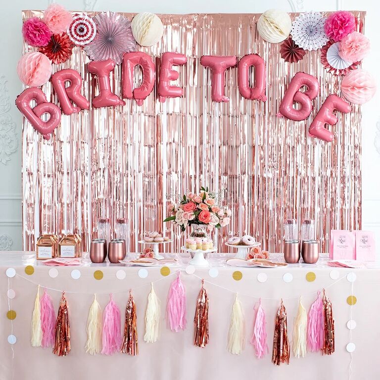 20 Clever and Affordable Bridal Shower Decoration Ideas