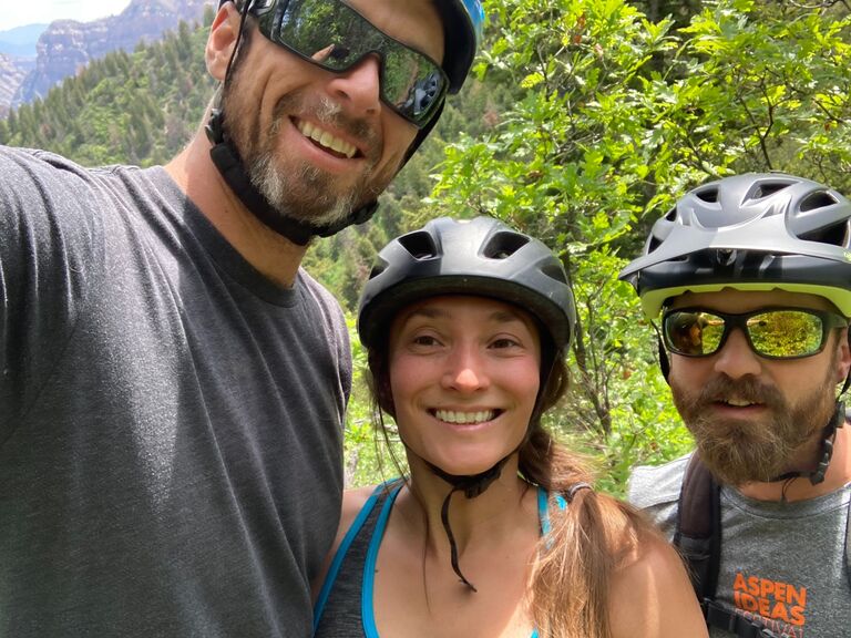 MTB in Glenwood with family :)
