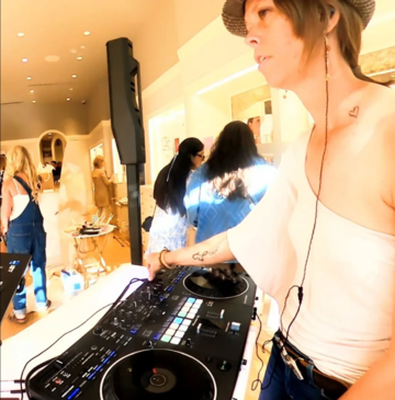 DJ Track Star Staci (Corporate Events) - DJ - Anaheim, CA - Hero Main