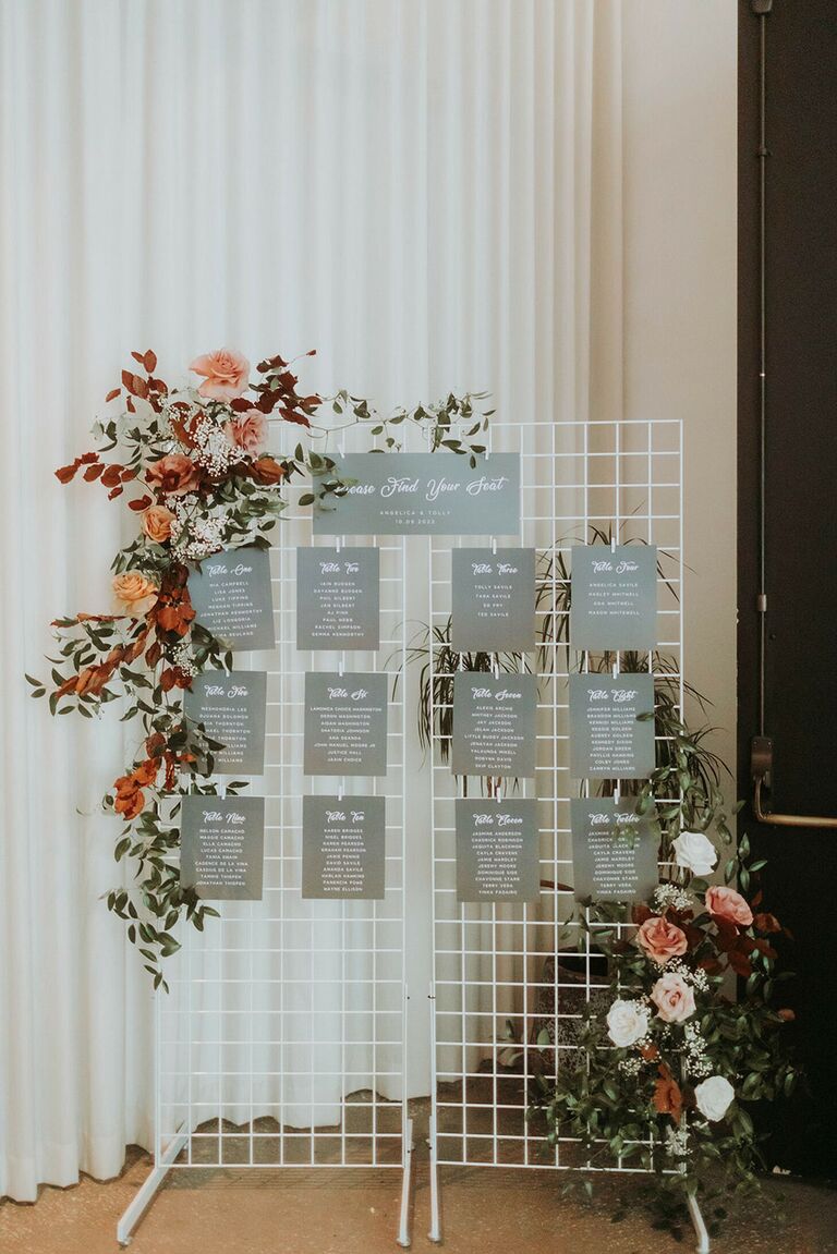 seating chart with flowers