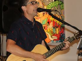 Craig Goldberg - Acoustic Guitarist - North Easton, MA - Hero Gallery 1