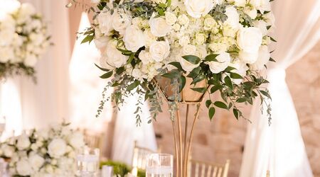 How to Tastefully Incorporate Artificial Flowers into Your Wedding Design