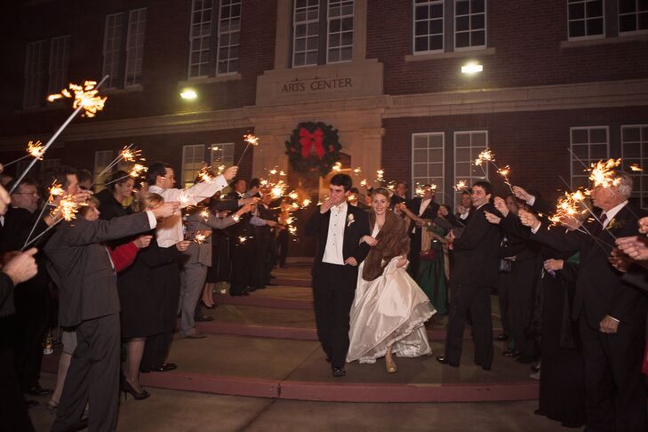A Wintery Wedding at the Hickory Museum of Art in Hickory