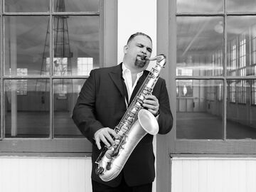 Saxophonist Nelson Garcia  - Saxophonist - New Haven, CT - Hero Main