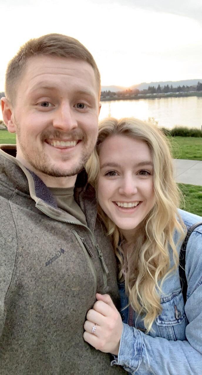 We celebrated on 2 year anniversary in the typical PNW fashion: a long hike and dinner on the Columbia River. 