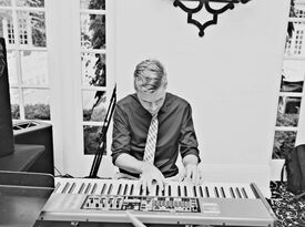 Mark Allen - Pianist - Kansas City, MO - Hero Gallery 1
