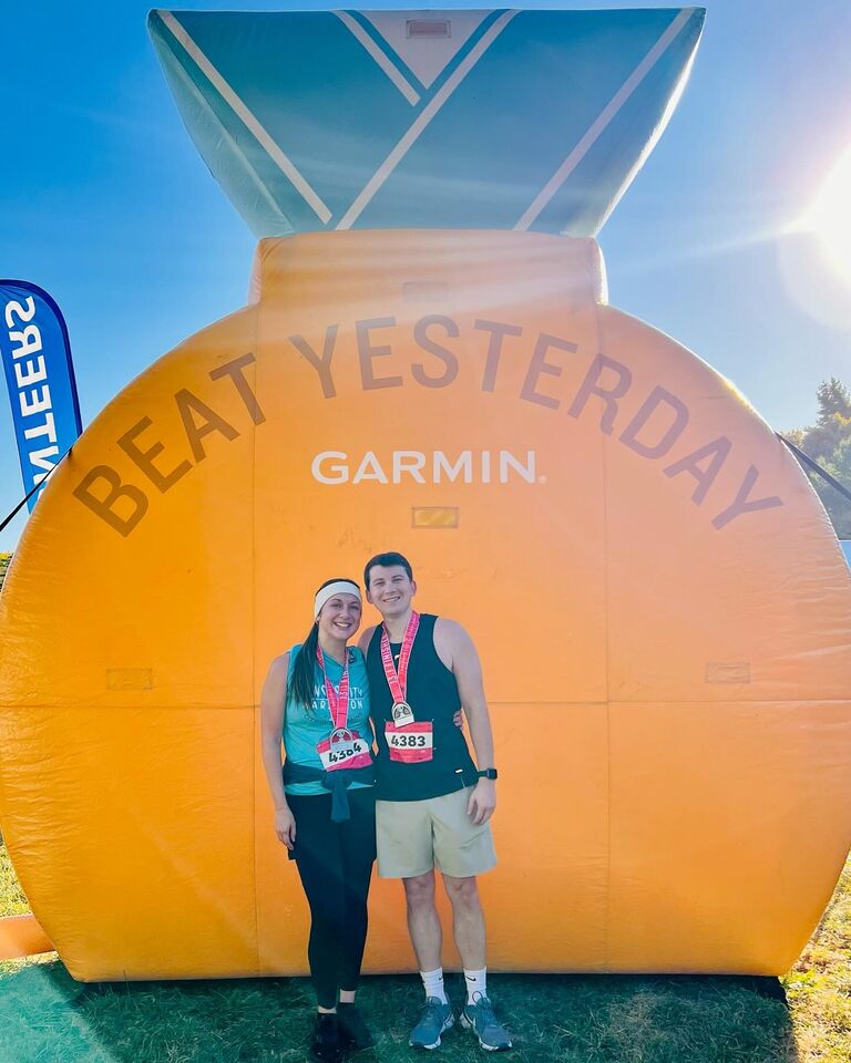 Stuart's hard work and motivation convinced Kaylee to run a half marathon with him! He brings out the best in her! But he did not run next to her like she was hoping.... :) 