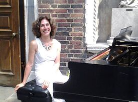 Christina Dragone - Pianist - Detroit, MI - Hero Gallery 2