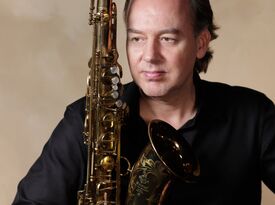Michael Johnson - Saxophonist - New York City, NY - Hero Gallery 3