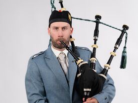 Kirk Van Hyning - Highland Bagpiper - Bagpiper - Raleigh, NC - Hero Gallery 1