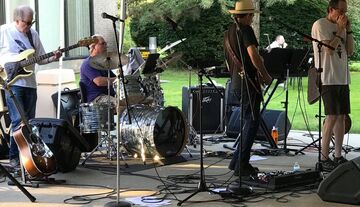 The Feisty Birds - Rock Band - West Bloomfield, MI - Hero Main