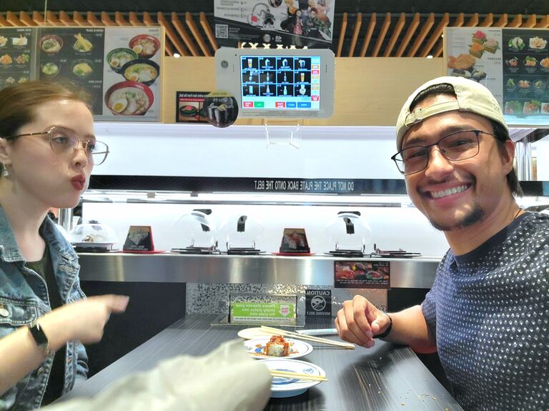 First time we saw a robot serving water! 