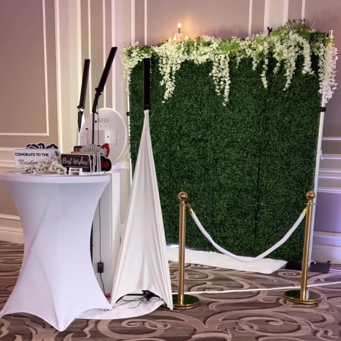 Top 20 Photo Booths for Hire in Philadelphia, PA - The Bash