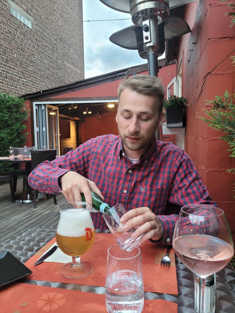 Premier restaurant ensemble 