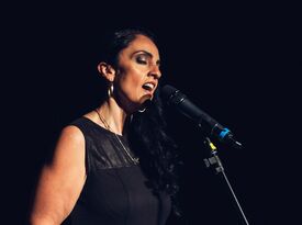 Elisa Rose - Opera Singer - Toronto, ON - Hero Gallery 3