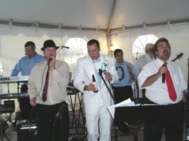 Bigtime Party Band - Variety Band - Pittsboro, NC - Hero Gallery 4