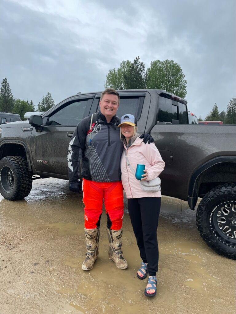 Natalie cheering on Chase as he races through the mountains and crushes it!