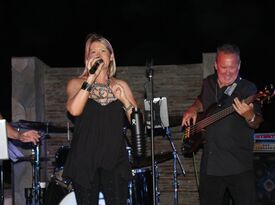 DysFUNKsion Band - Cover Band - Palm Springs, CA - Hero Gallery 3